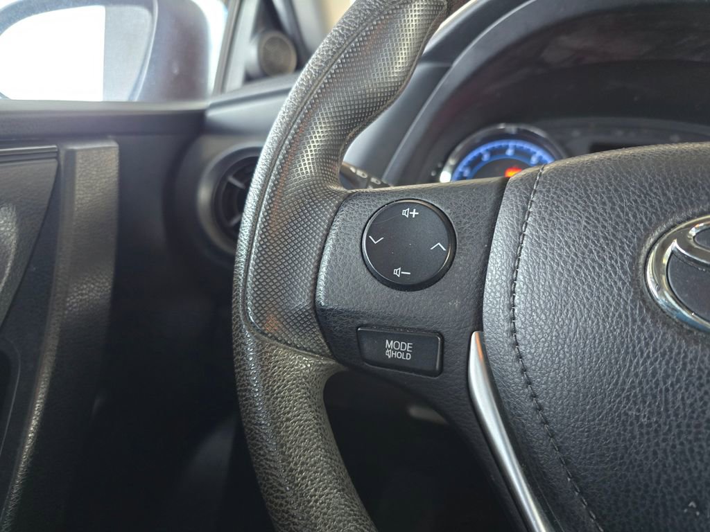 Used 2019 Toyota Corolla L FWD image 16