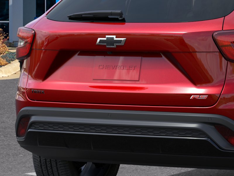 New 2026 Chevrolet Trax RS w/ Sunroof Package FWD image 38