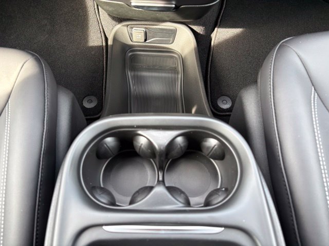 New 2027 Chrysler Pacifica Select FWD image 33