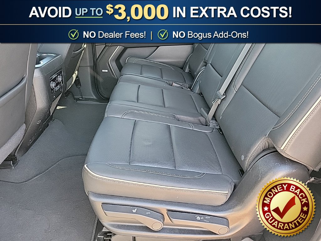 Used 2024 Chevrolet Suburban Premier AWD/4WD image 19