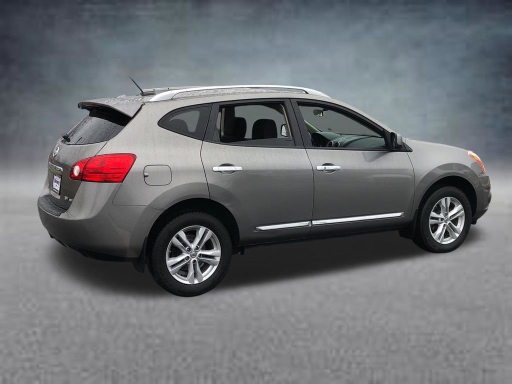 Used 2013 Nissan Rogue SV w/ Premium Pkg image 8