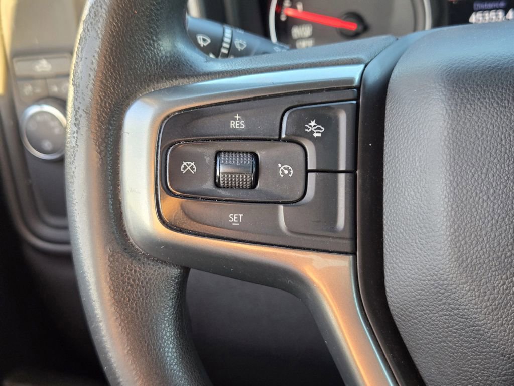 Used 2022 Chevrolet Silverado 1500 Custom w/ Safety Confidence Package image 25