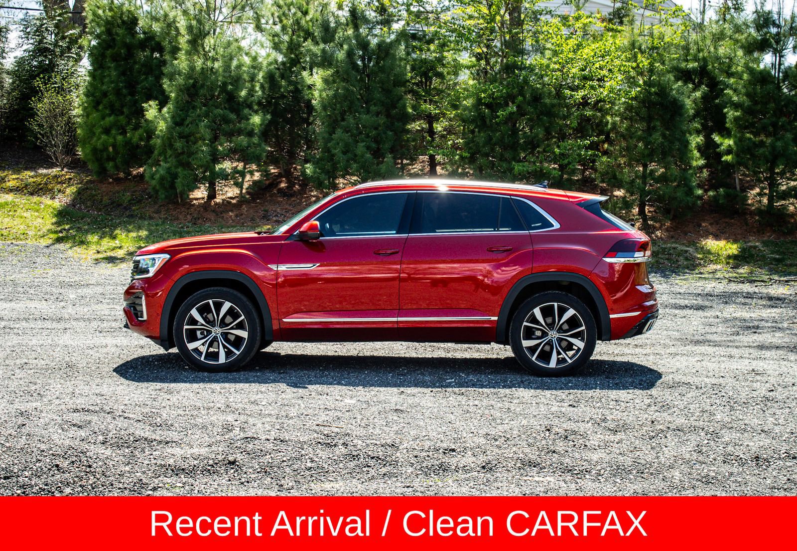 Used 2024 Volkswagen Atlas Cross Sport SEL Premium R-Line image 4