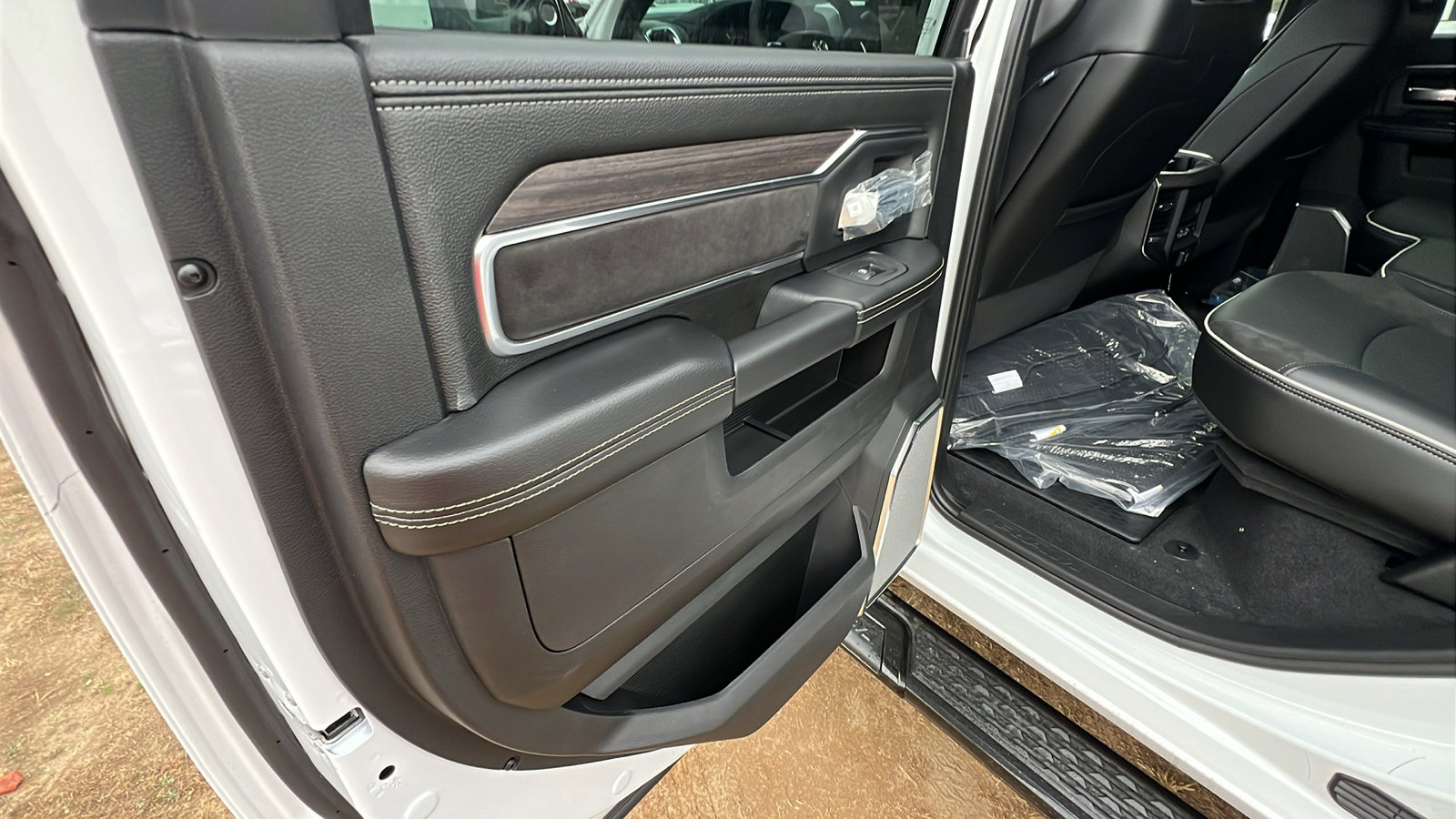 New 2026 RAM 3500 Laramie image 20