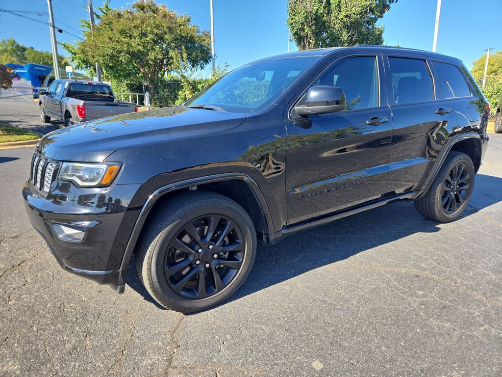 Used 2022 Jeep Grand Cherokee Laredo X