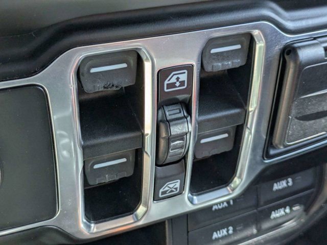 Used 2021 Jeep Gladiator Sport AWD/4WD image 18