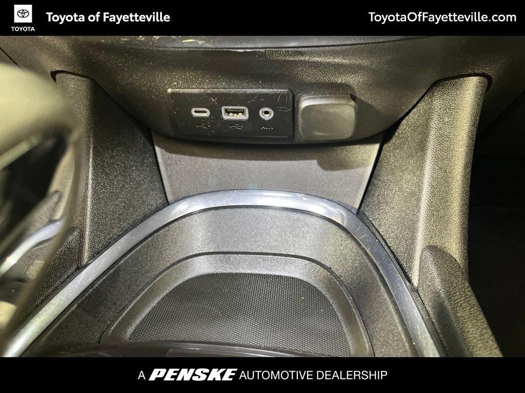 Used 2023 Chevrolet Malibu LT FWD image 35