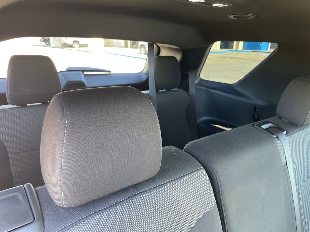 Used 2023 Chevrolet Traverse LT image 31