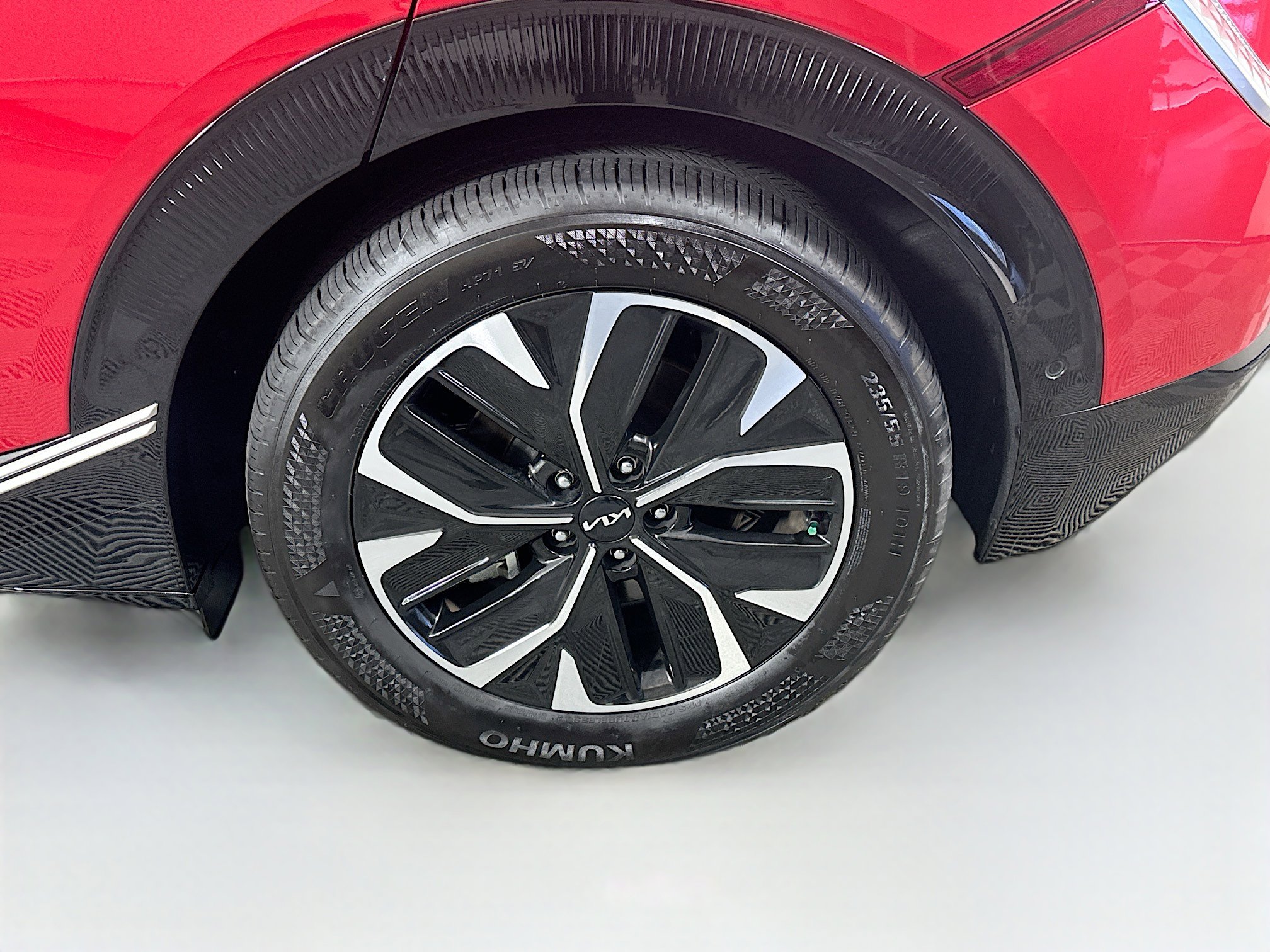 Used 2024 Kia EV6 Wind w/ Wind Technology Package image 11