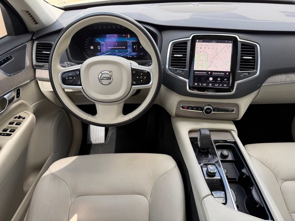 Used 2023 Volvo XC90 B6 Core w/ Protection Package Premier AWD/4WD image 15