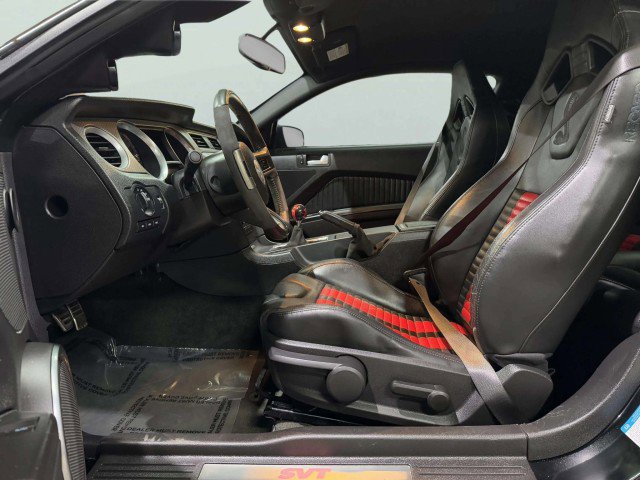 Used 2012 Ford Mustang Shelby GT500 w/ SVT Performance Pkg image 27