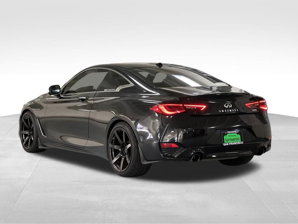 Used 2018 INFINITI Q60 3.0t Luxe w/ Sensory Package 3.0T Luxe image 3