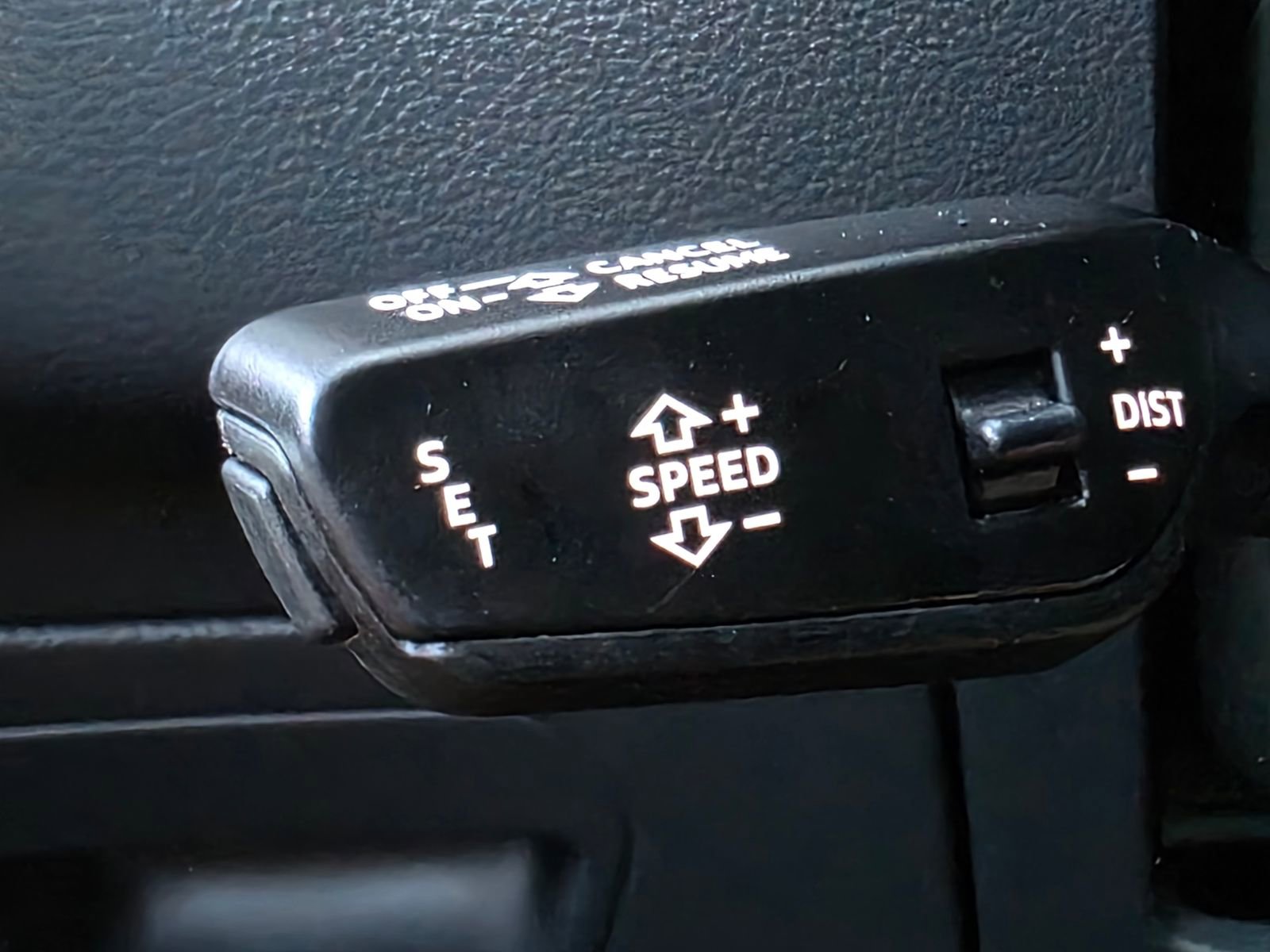 Used 2023 Audi A6 2.0T Premium image 38