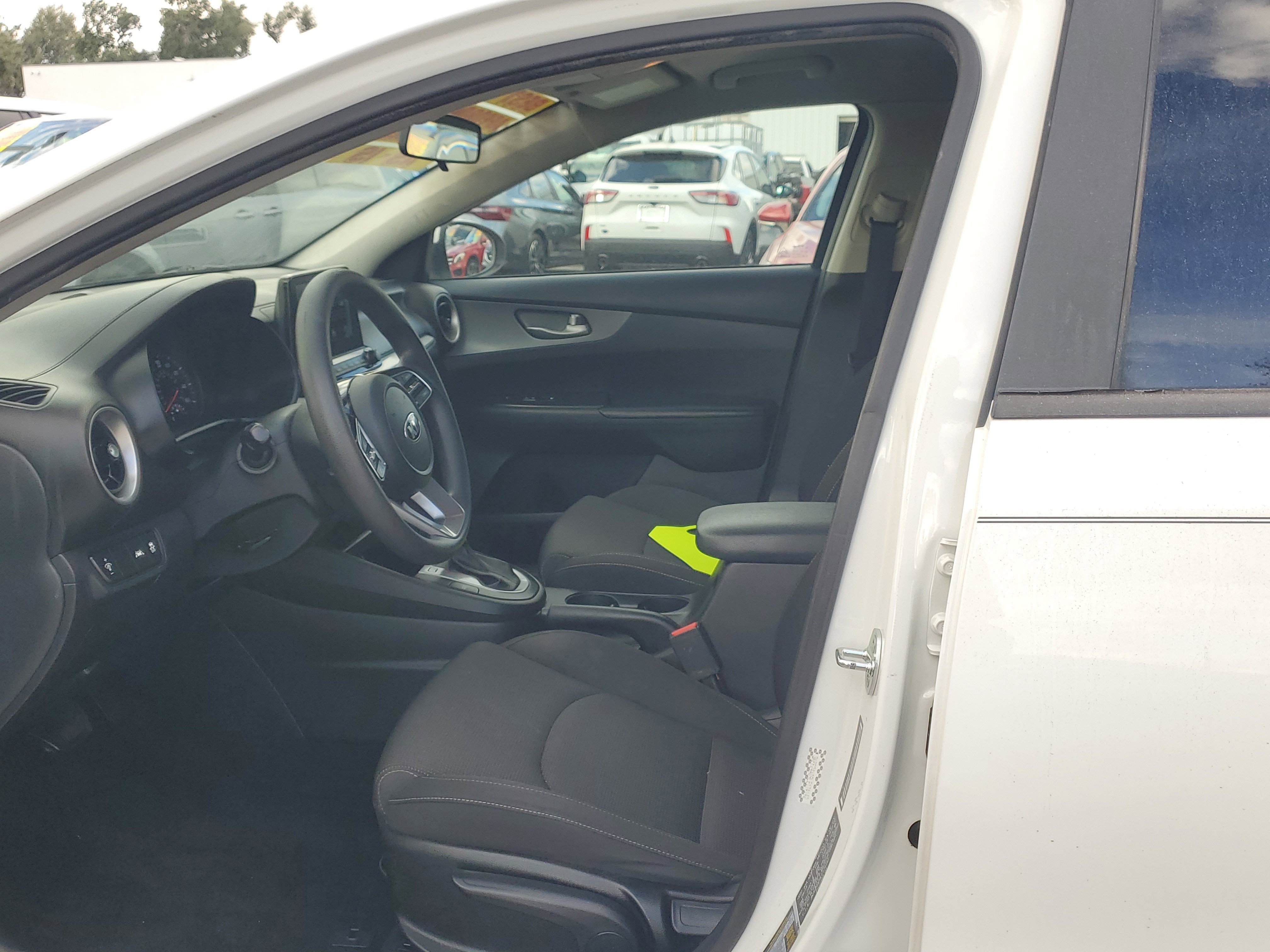 Used 2020 Kia Forte Sedan image 20