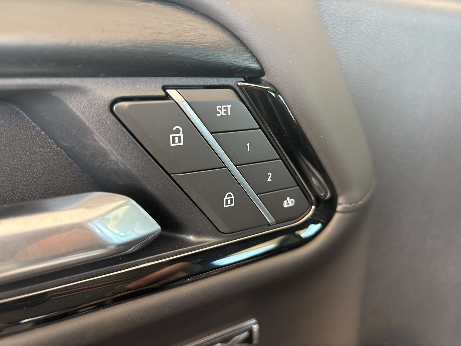 New 2026 GMC Sierra 1500 AT4X AWD/4WD image 13