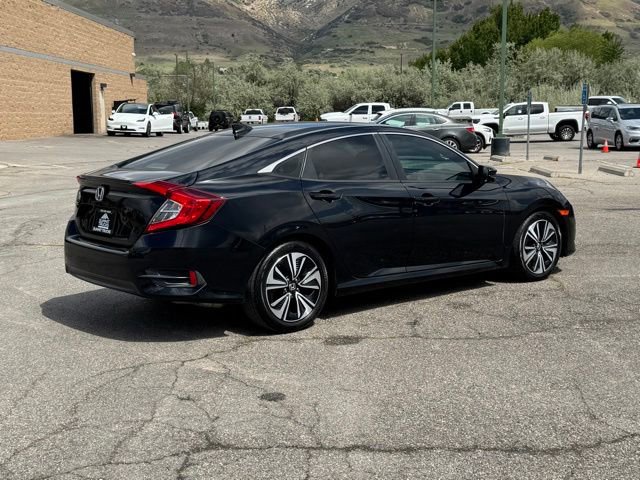 Used 2017 Honda Civic EX-T image 4