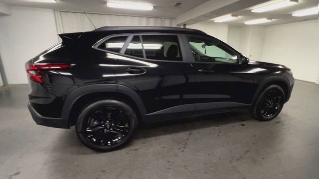Certified 2024 Chevrolet Trax ACTIV w/ Sunroof Package FWD image 9