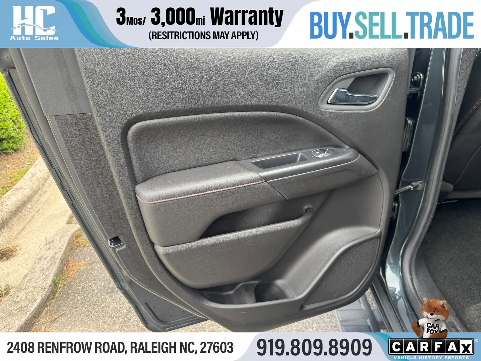 Used 2017 GMC Canyon SLE w/ All Terrain Package AWD/4WD image 17