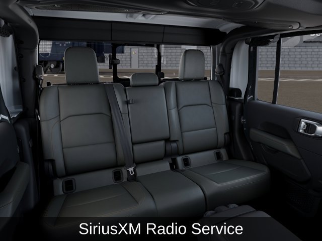 Used 2025 Jeep Gladiator Mojave w/ Convenience Group AWD/4WD image 17