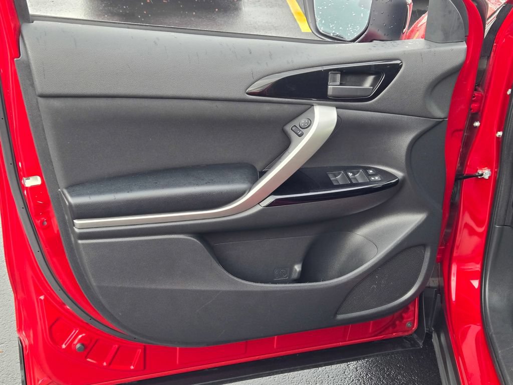 Used 2024 Mitsubishi Eclipse Cross LE AWD/4WD image 27