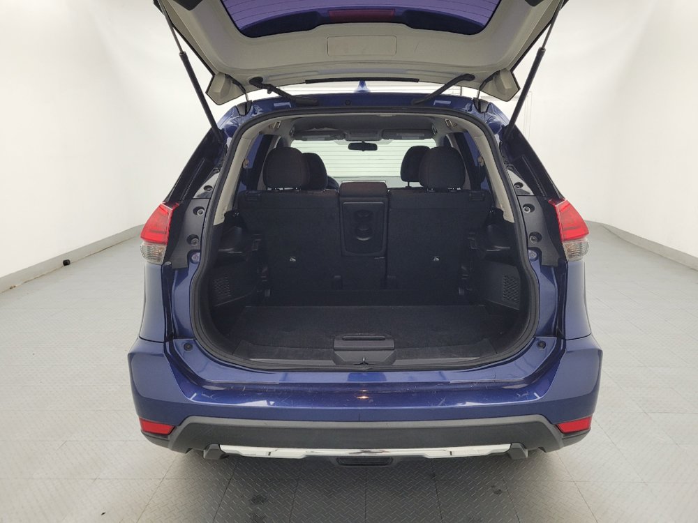 Used 2017 Nissan Rogue S AWD/4WD image 29