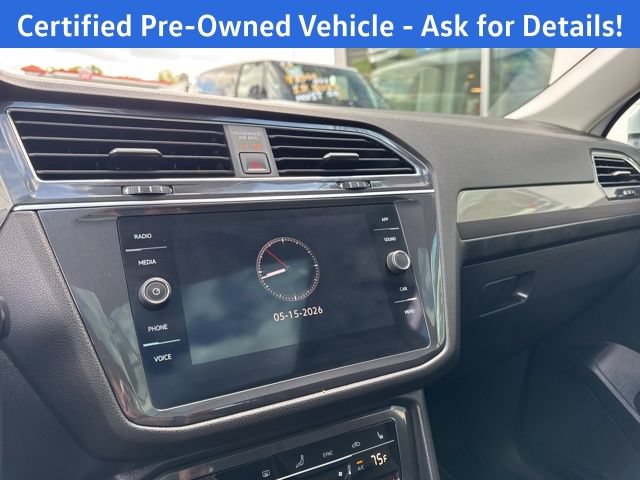 Certified 2023 Volkswagen Tiguan SE w/ Panoramic Sunroof Package AWD/4WD image 14