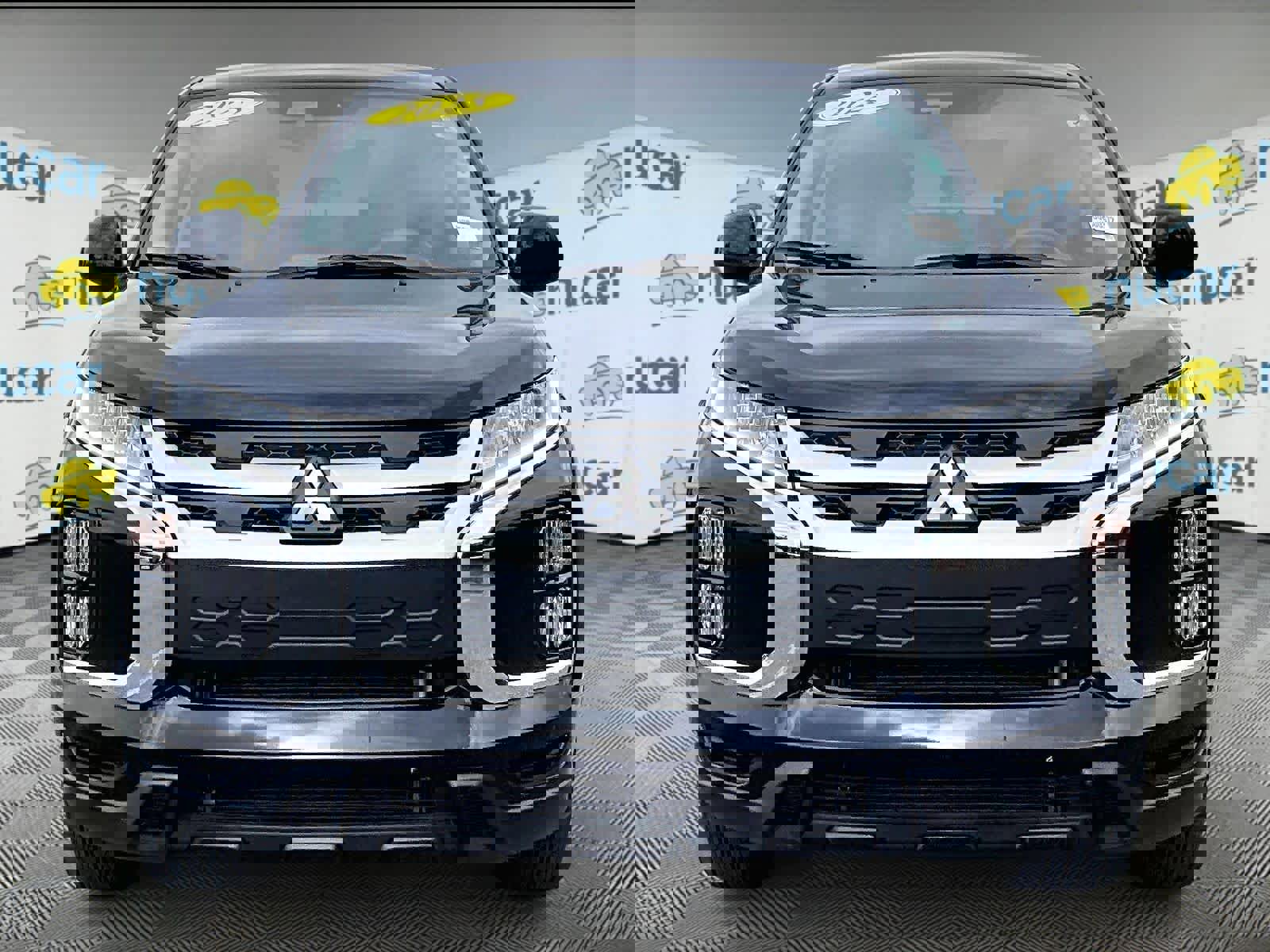 Used 2025 Mitsubishi Outlander Sport ES image 2