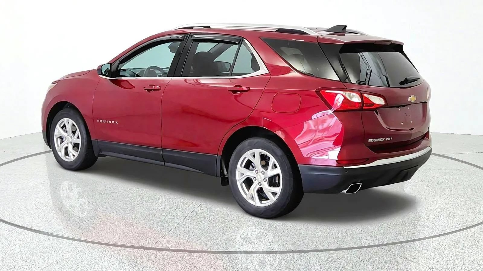 Used 2020 Chevrolet Equinox LT FWD image 6