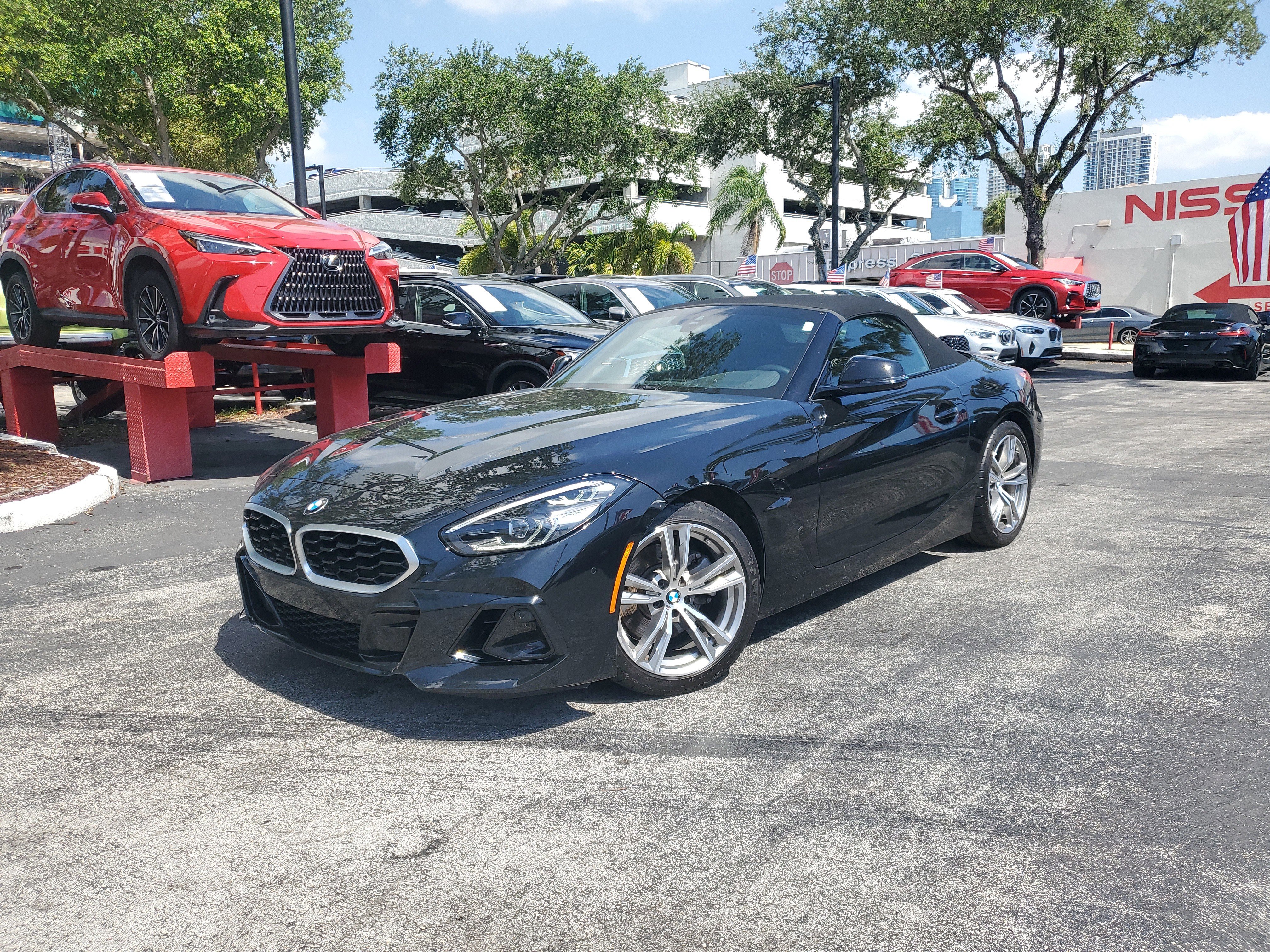 Used 2025 BMW Z4 sDrive30i image 28