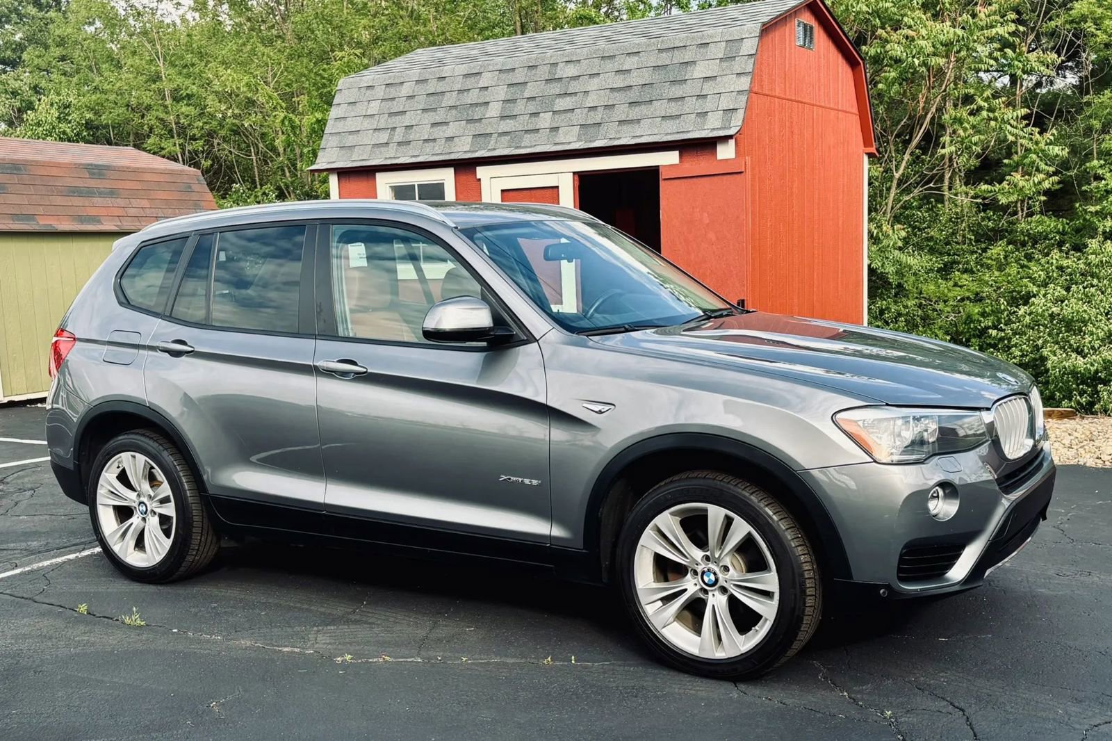 Used 2016 BMW X3 xDrive28i AWD/4WD image 12