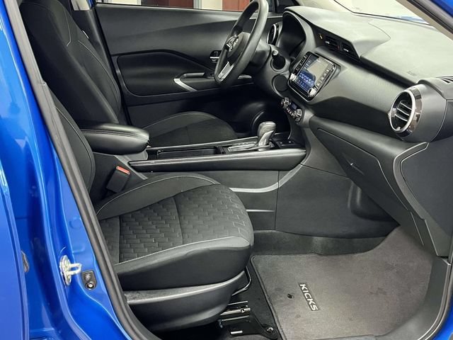 Used 2021 Nissan Kicks SV FWD image 22