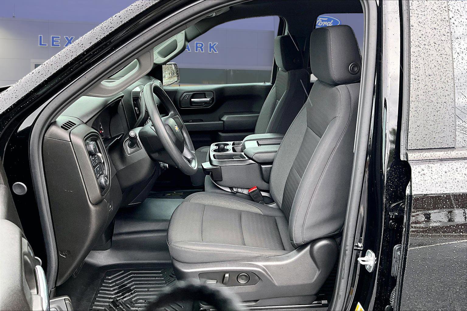 Used 2025 Chevrolet Silverado 1500 Custom AWD/4WD image 18
