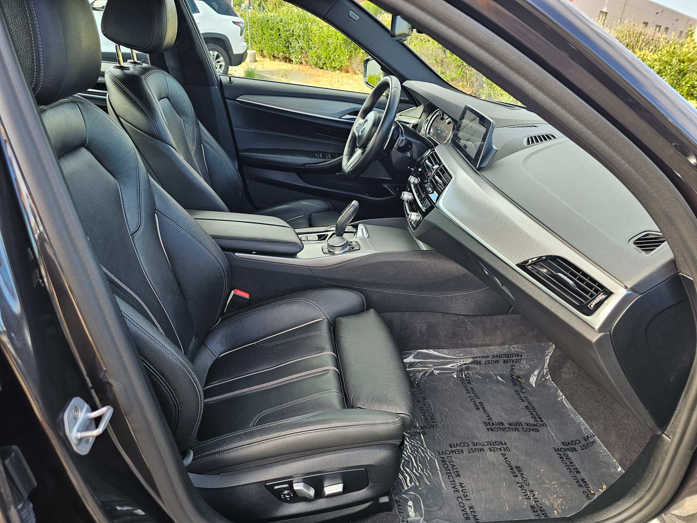 Used 2018 BMW 530e w/ M Sport Package 2 RWD image 33