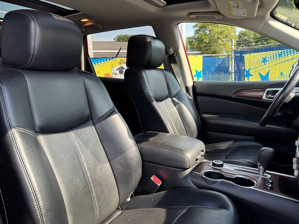 Used 2019 Nissan Pathfinder Platinum AWD/4WD image 19