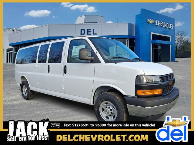 New 2025 Chevrolet Express 3500 LS image 1