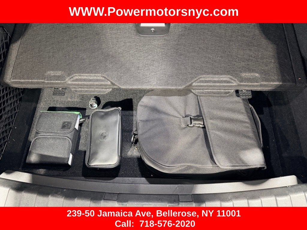 Used 2021 BMW 330e w/ M Sport Package RWD image 16
