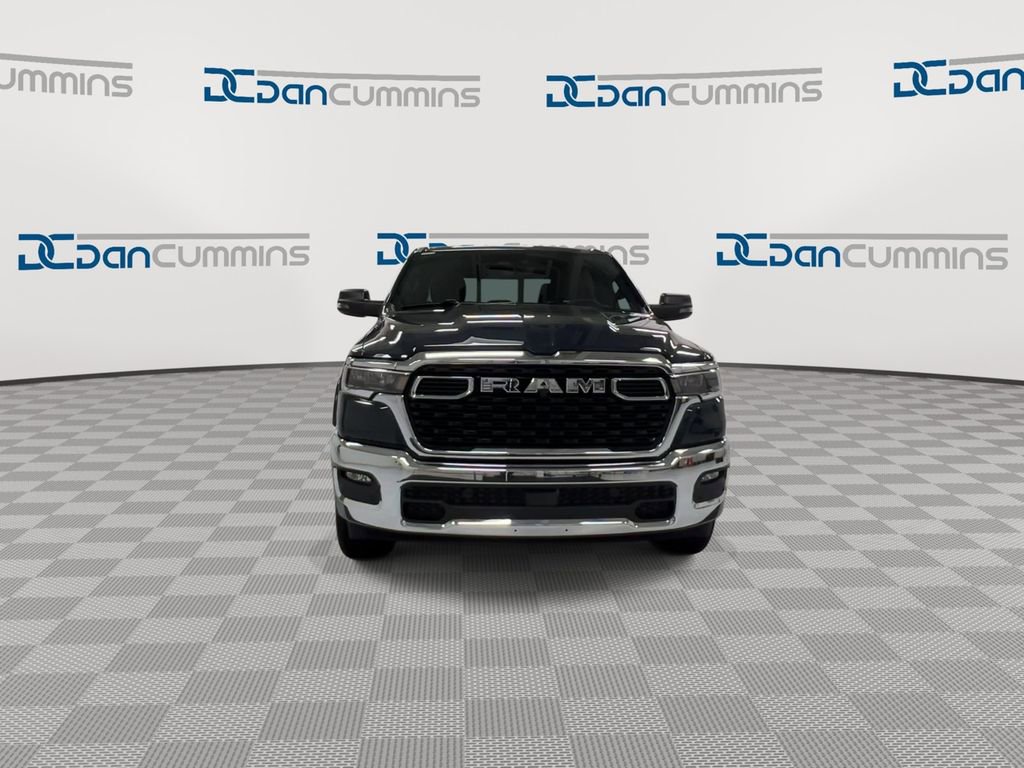 New 2026 RAM 1500 4x4 Crew Cab image 3
