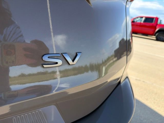 Used 2024 Nissan Rogue SV w/ SV Premium Package FWD image 9