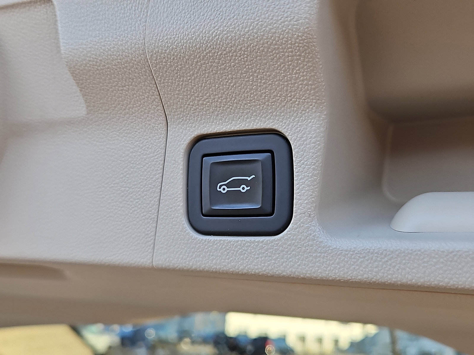 Used 2017 GMC Acadia Denali w/ Technology Package image 31