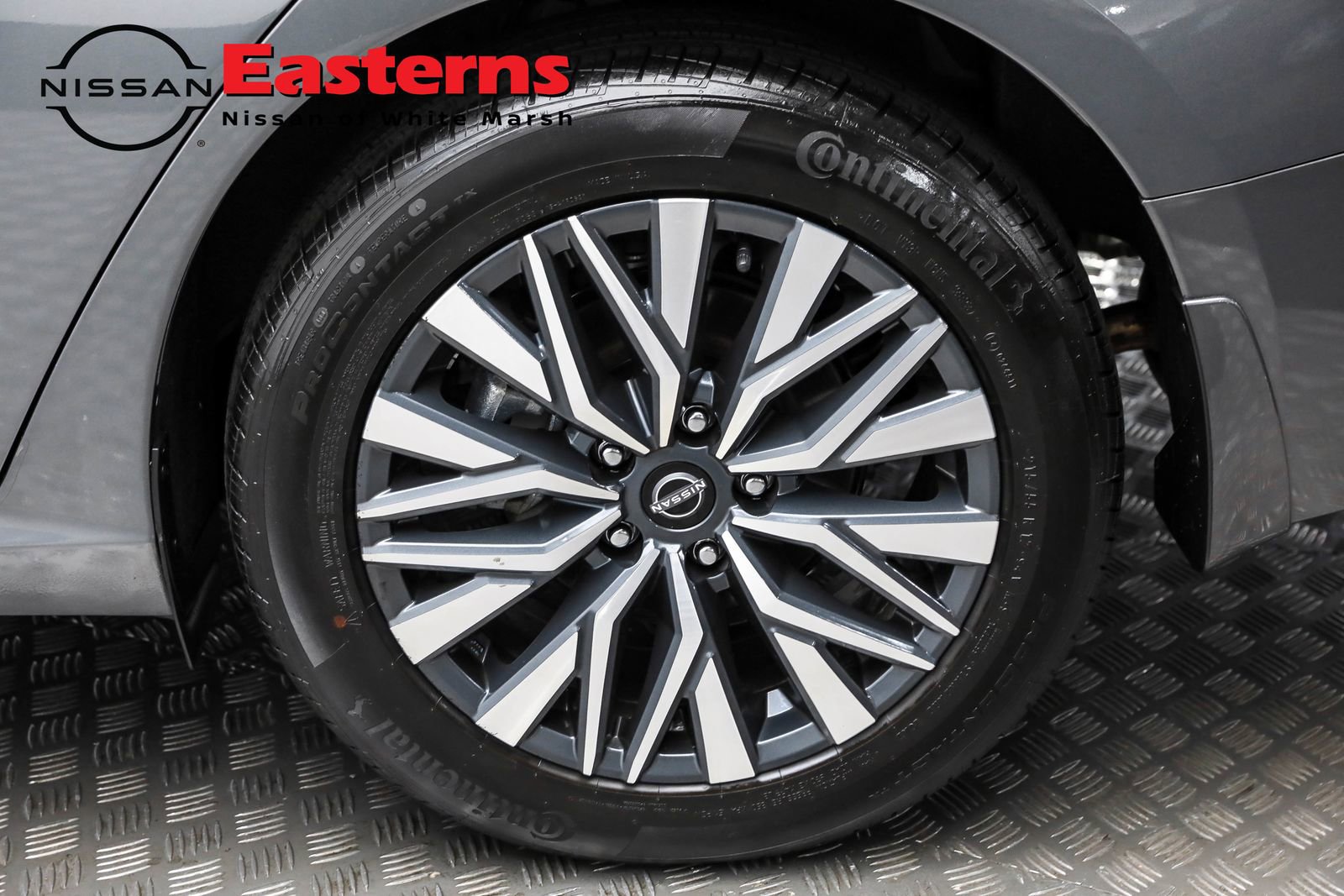 Used 2024 Nissan Altima 2.5 SV image 12