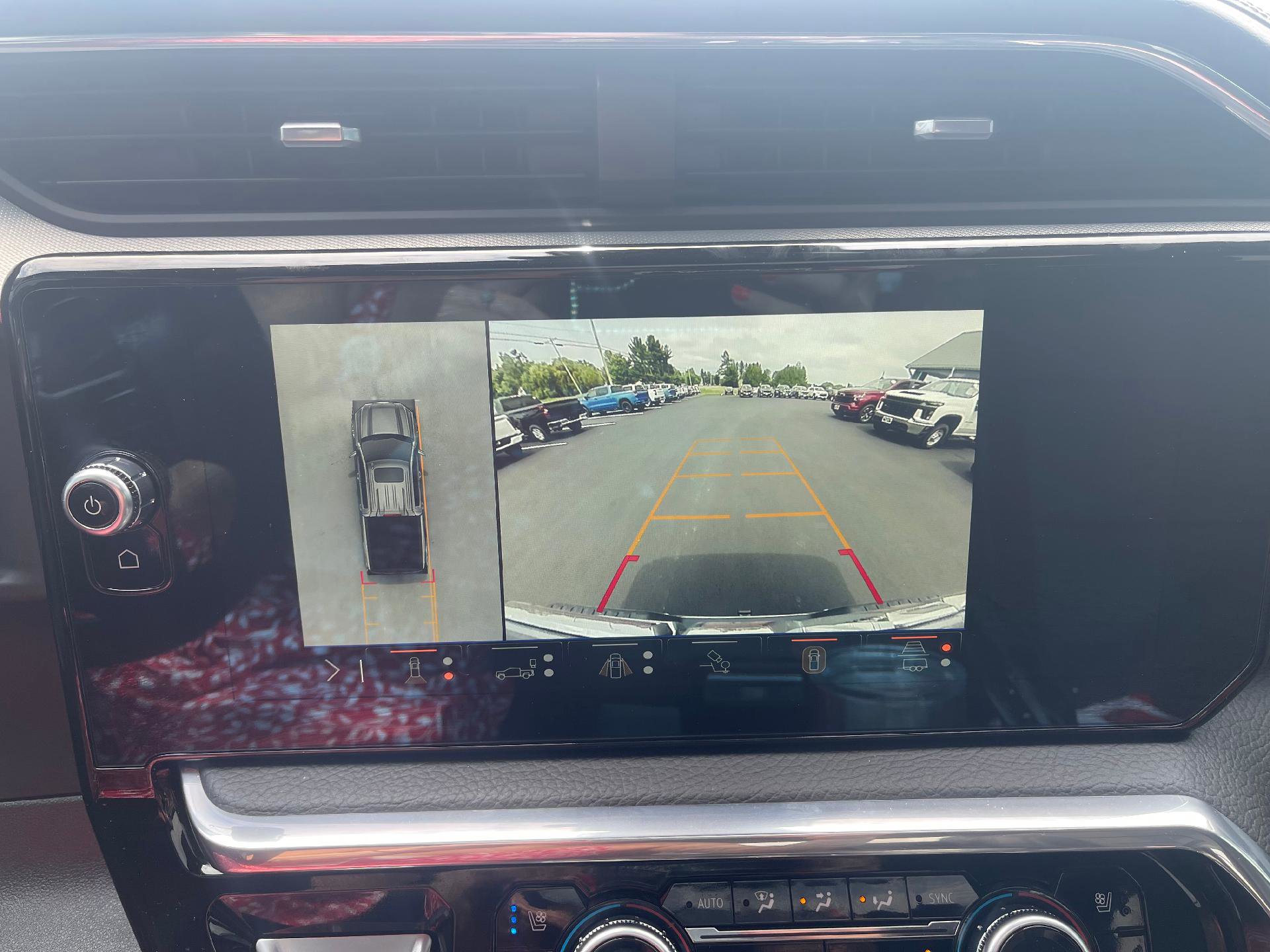 Used 2025 GMC Sierra 1500 Denali w/ Denali Reserve Package image 13