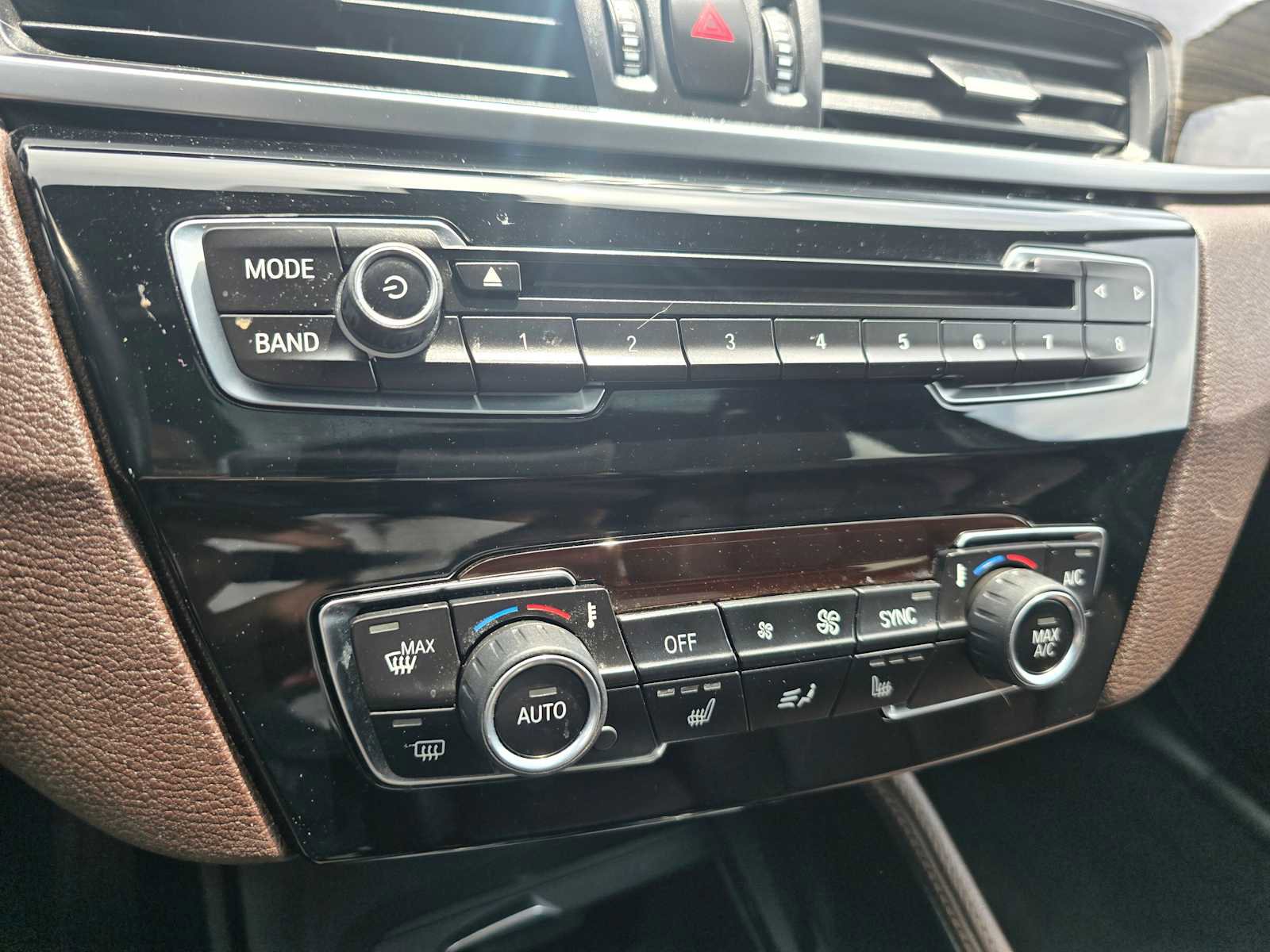 Used 2018 BMW X1 xDrive28i AWD/4WD image 30