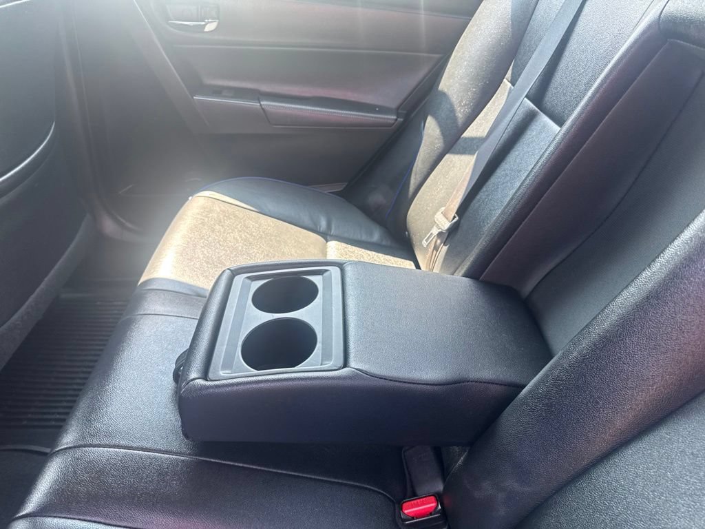 Used 2018 Toyota Corolla XSE FWD image 26