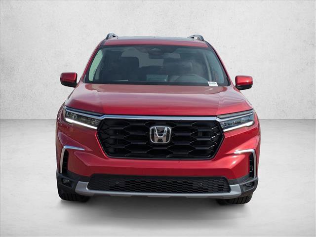 New 2025 Honda Pilot Touring image 6