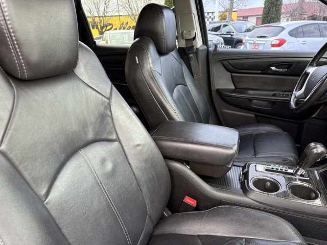 Used 2017 GMC Acadia Limited SLT image 18