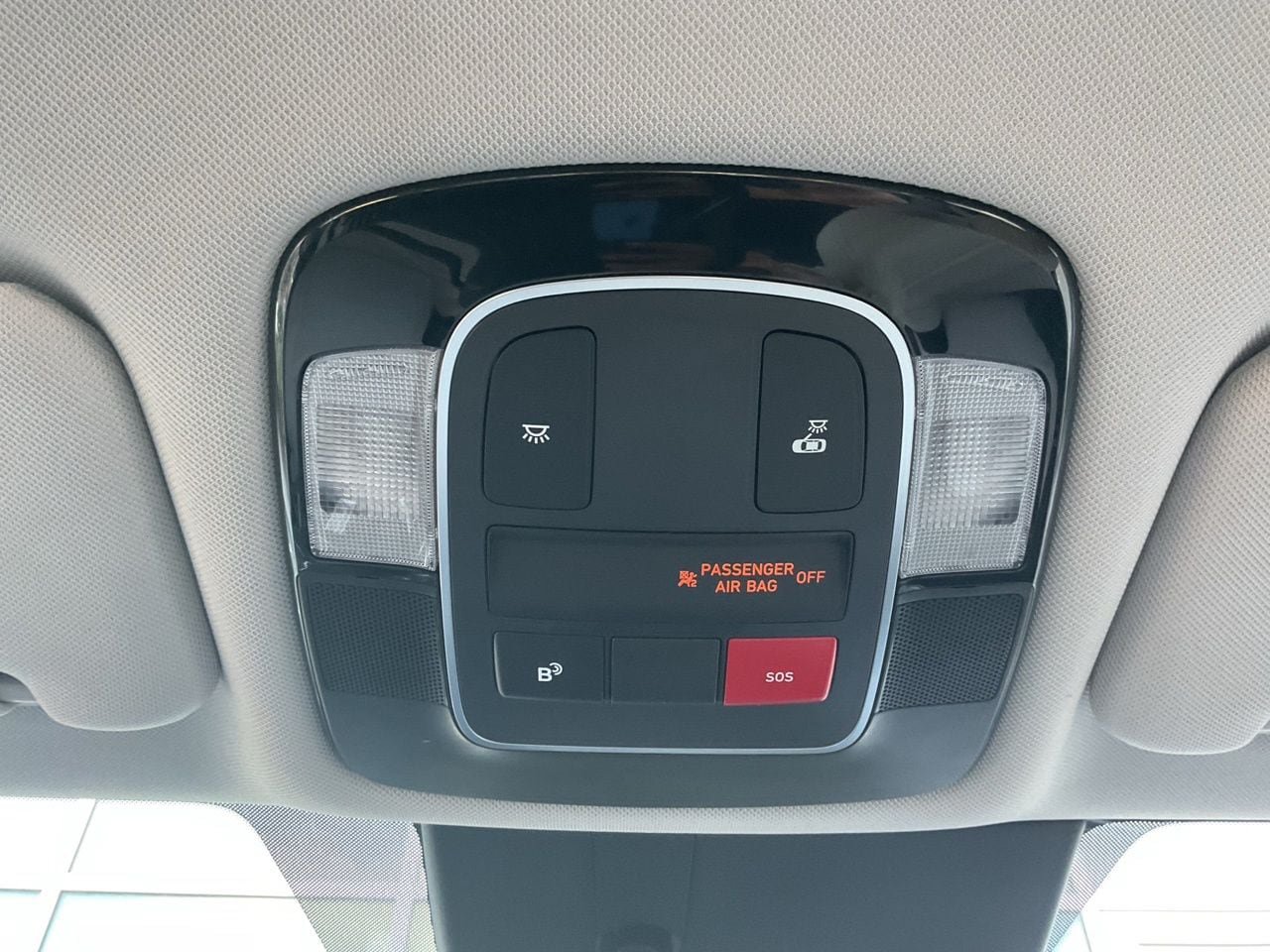 Used 2025 Hyundai Sonata SEL FWD image 14
