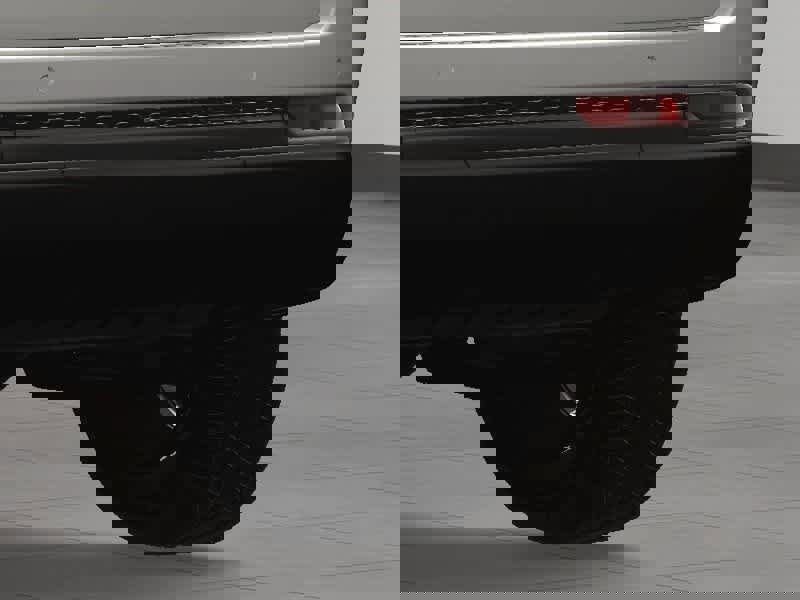 New 2025 Jeep Grand Cherokee Limited w/ Black Appearance Package image 16