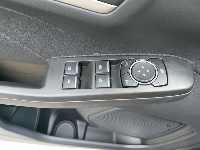 Certified 2022 Ford Escape SE w/ SE Sport Appearance Package FWD image 28