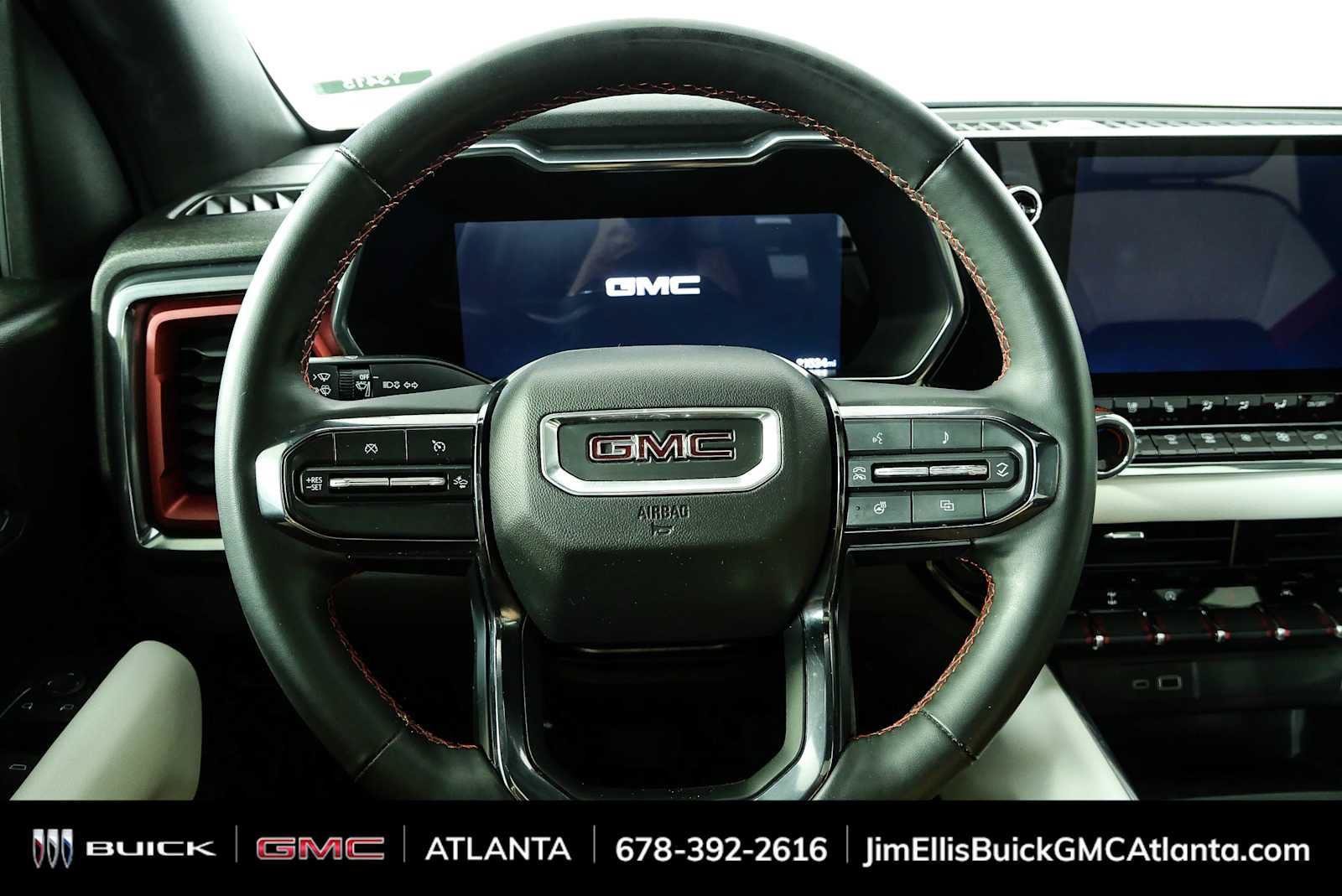 Used 2024 GMC Canyon AT4X AWD/4WD image 10