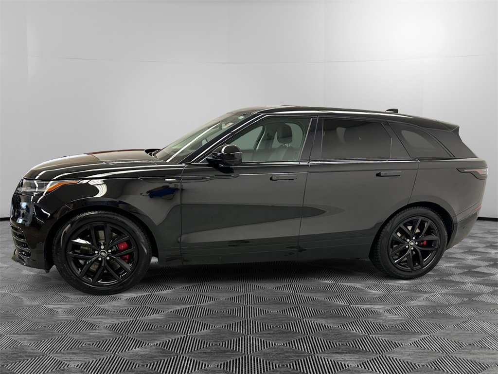 Used 2025 Land Rover Range Rover Velar Dynamic SE image 2